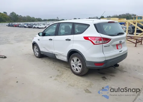 2015 Ford Escape S from USA, damaged, VIN 1FMCU0F77FUC56235